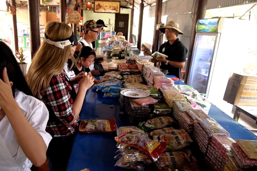 Tour-team-building-ca-no-cao-toc-ben-tre-tham-quan-14
